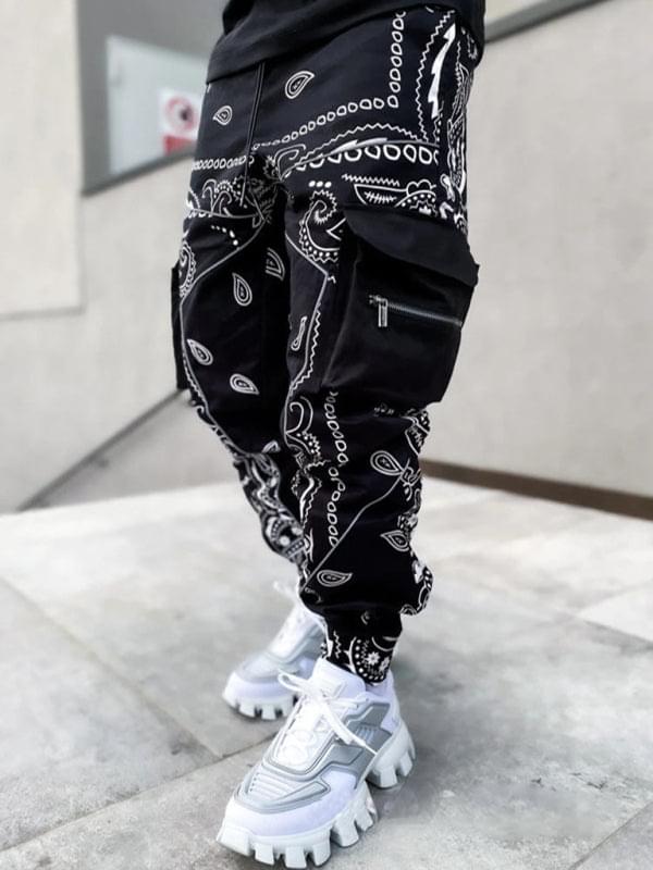 Cashew Flower Printed Cargo Pants