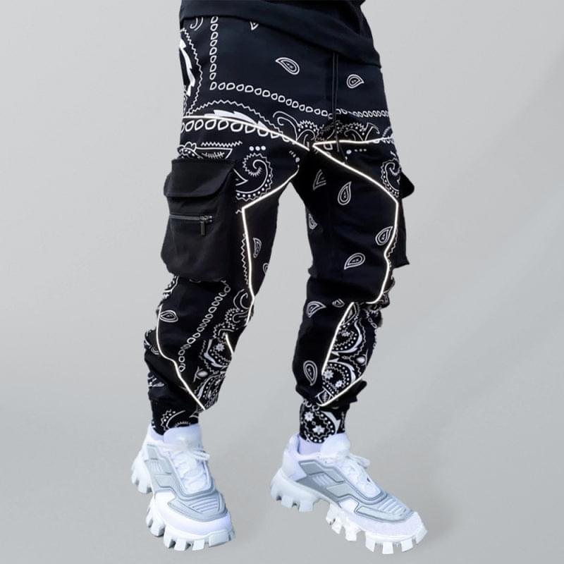 Cashew Flower Printed Cargo Pants