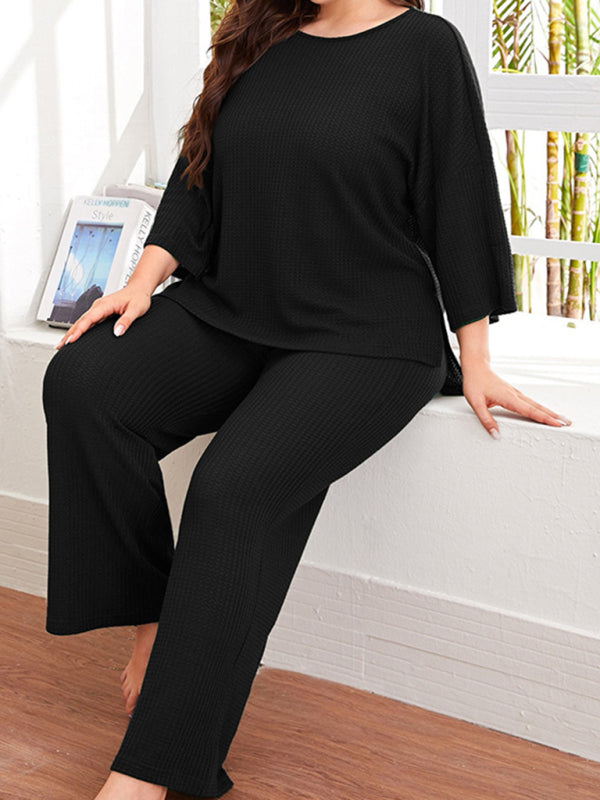 Women's Casual Three-quarter length Trousers with matching top