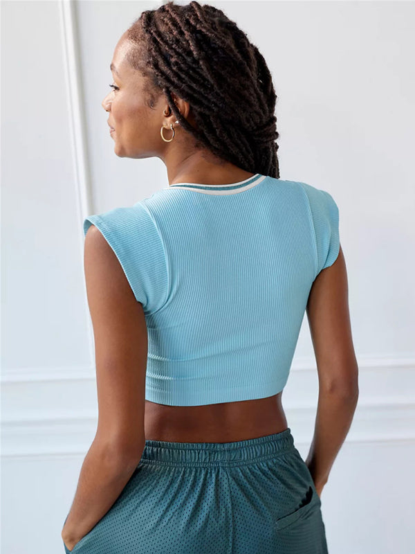 V-neckline Cropped Tee - Serenity Land fashion