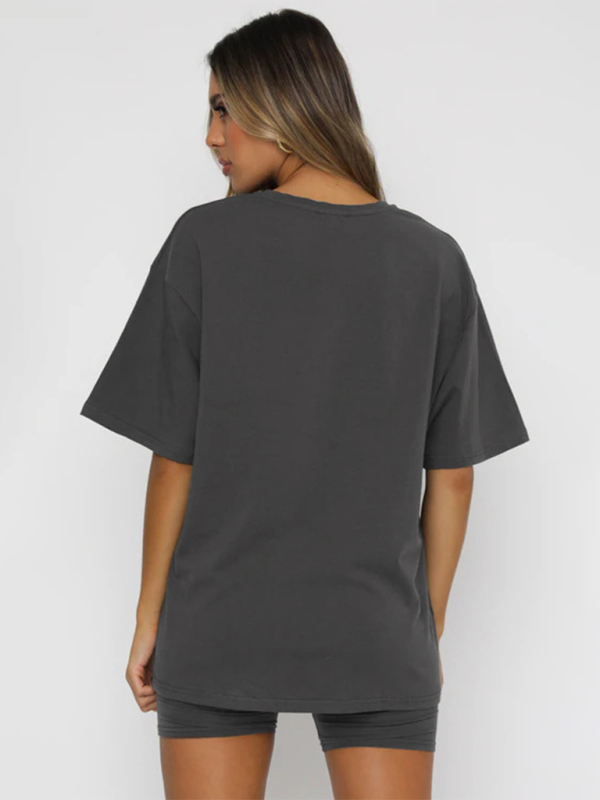 Women's casual short-sleeved top with shorts