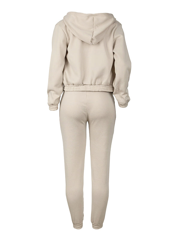 Casual three-piece Joggers hoodie & top.