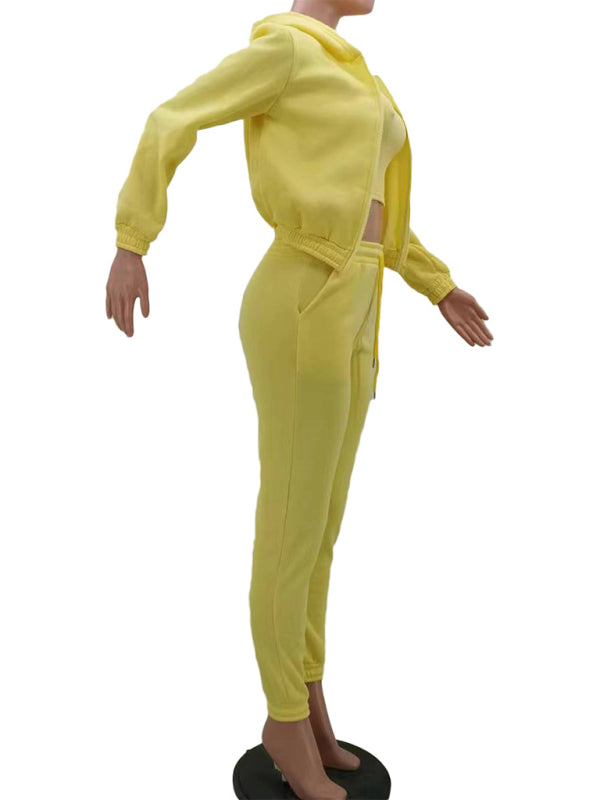 Casual three-piece Joggers hoodie & top.