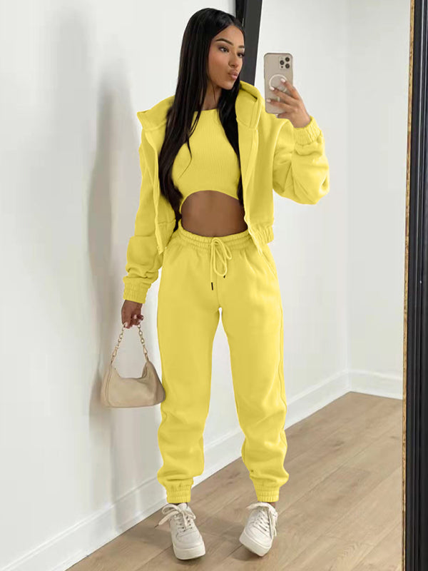 Casual three-piece Joggers hoodie & top.