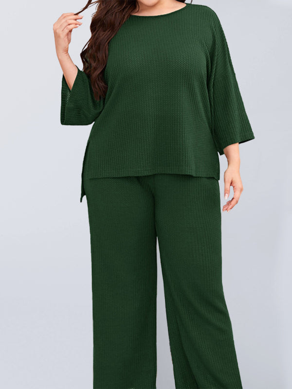Women's Casual Three-quarter length Trousers with matching top