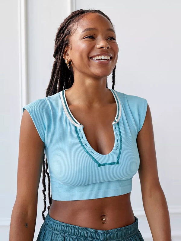 V-neckline Cropped Tee - Serenity Land fashion