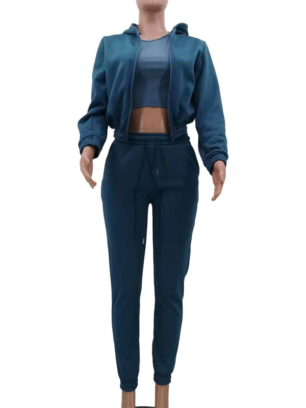 Casual three-piece Joggers hoodie & top.
