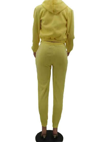 Casual three-piece Joggers hoodie & top.
